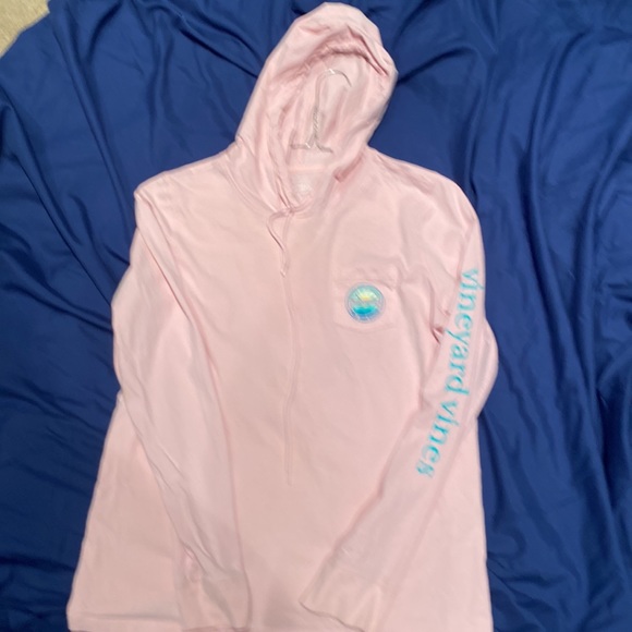 Vineyard vines lightweight pink hoodie - Picture 2 of 4